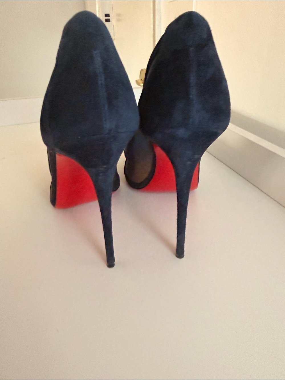 Christian Louboutin Galativi Navy Suede and Mesh Pointed Pump - Picture 4 of 7